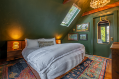Carriage-House-King-Suite-Addison-Choate