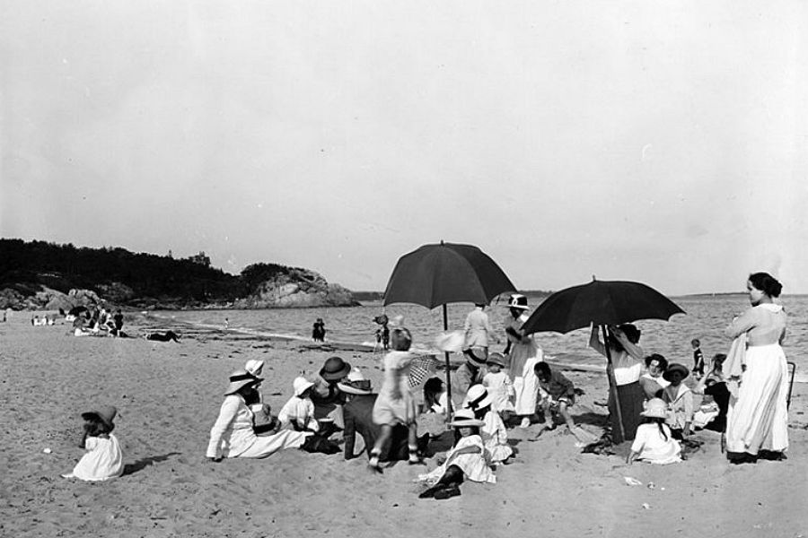 Singing Beach MA History