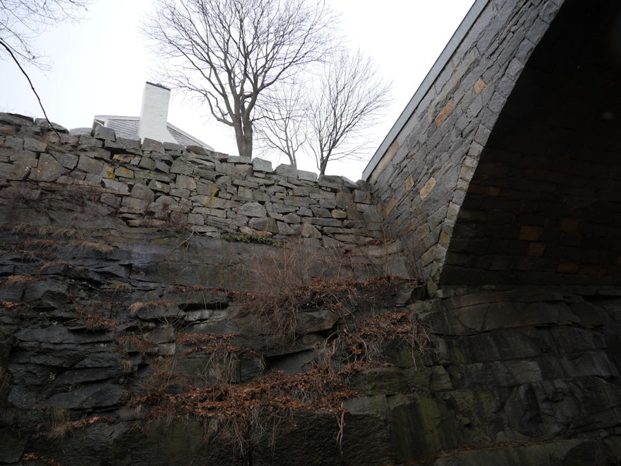 Walls of Granite Keystone Bridge